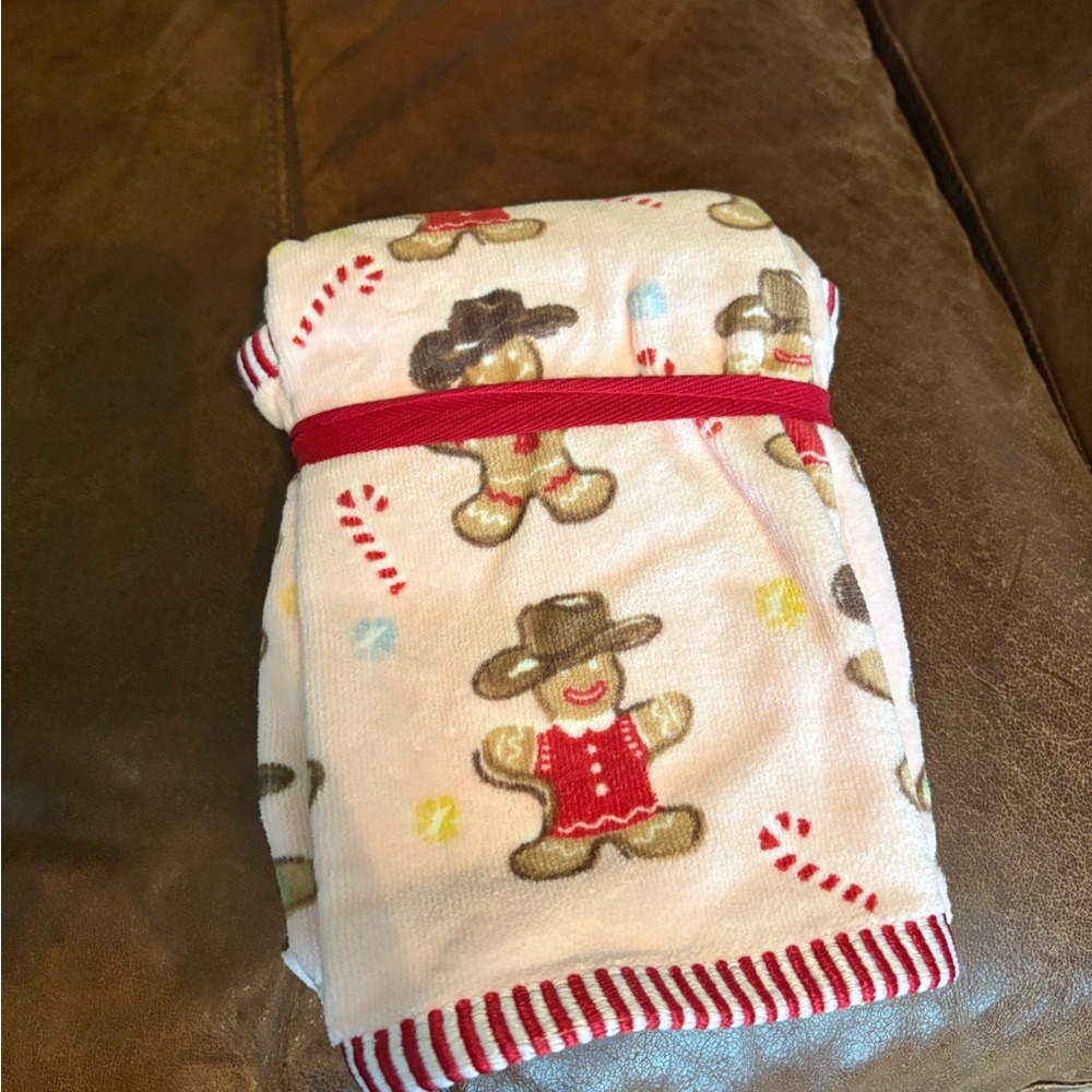 Cowboy gingerbread hand towels